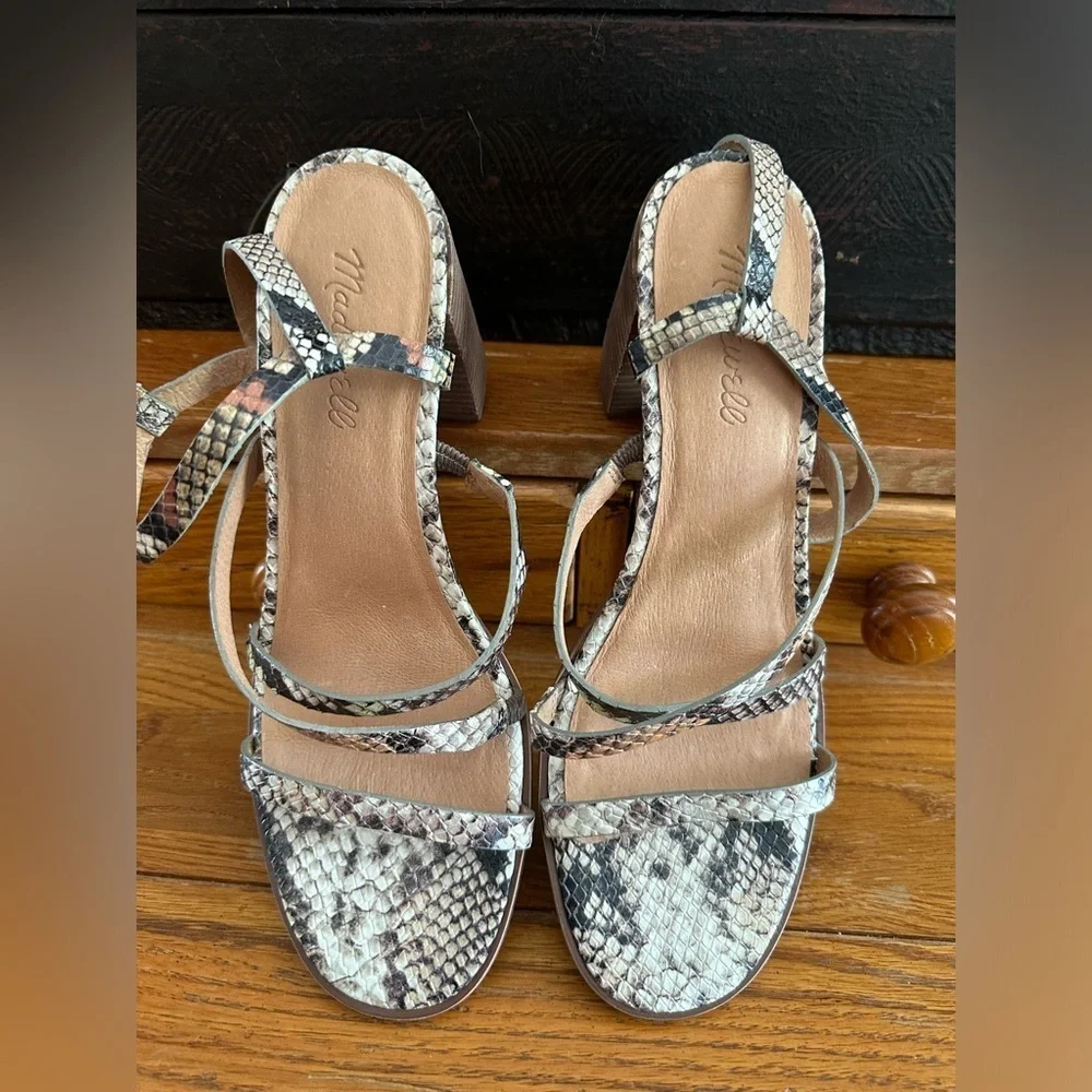 Madewell The Edie‎ Sandal in Snake Embossed Leather 9.5 Style AH726